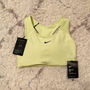 Nike Swoosh Sports Bra